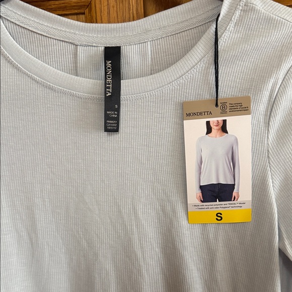 Mondetta Women's Light Gray Long-Sleeve Crewneck Tee - Picture 2 of 8